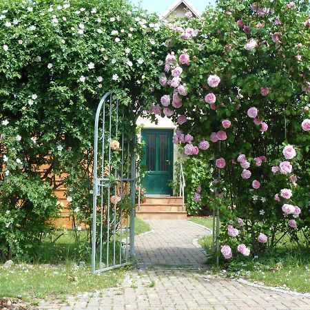 Ferien Auf Ruegen Familie Geist Apartment Garz  Bagian luar foto